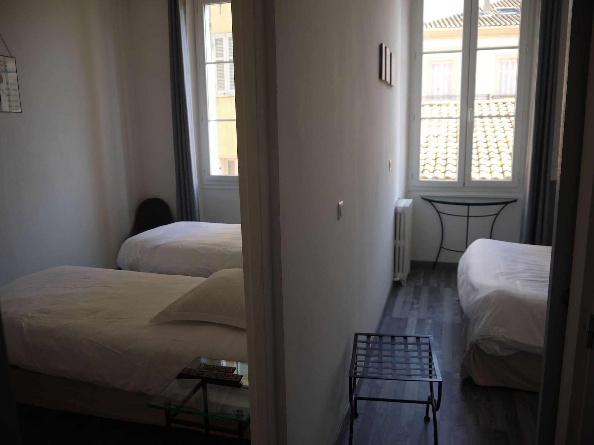 Hotel Portalet イエール エクステリア 写真