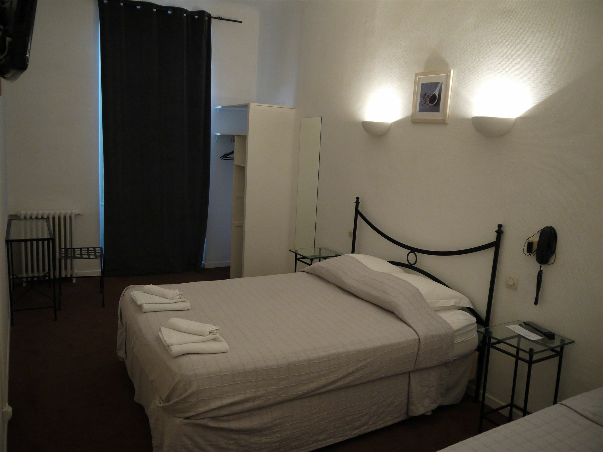 Hotel Portalet イエール エクステリア 写真
