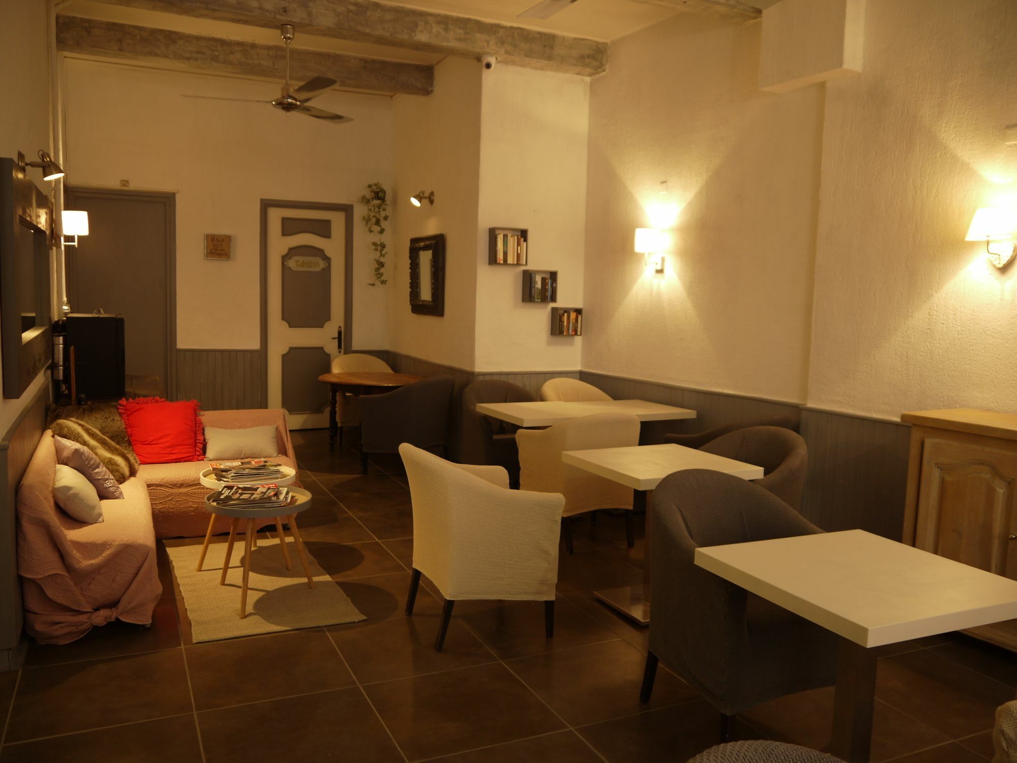 Hotel Portalet イエール エクステリア 写真